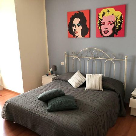 Irides Rooms A Un Passo Dai Parchi Divertimento ลาซีเซ ภายนอก รูปภาพ
