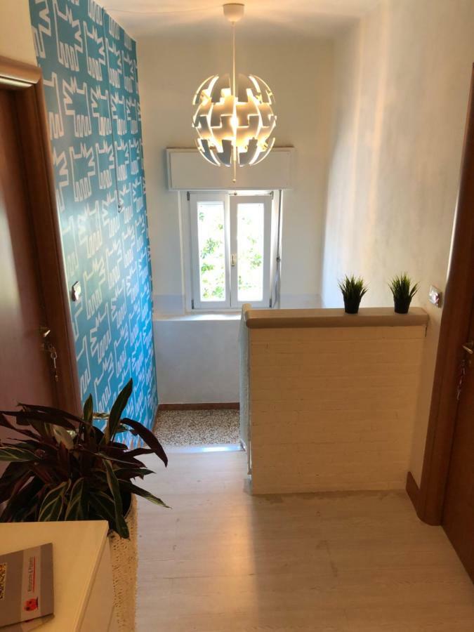 Irides Rooms A Un Passo Dai Parchi Divertimento ลาซีเซ ภายนอก รูปภาพ
